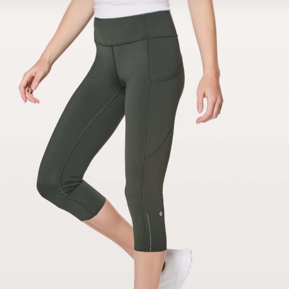 EUC - lululemon athletica Dark Green Leggings
